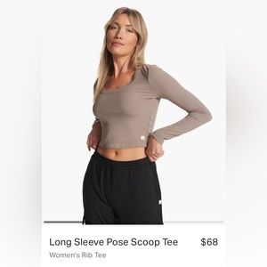 Women’s scoop neck long sleeve
